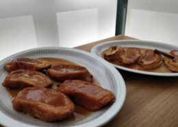 Torrijas de leche y almíbar